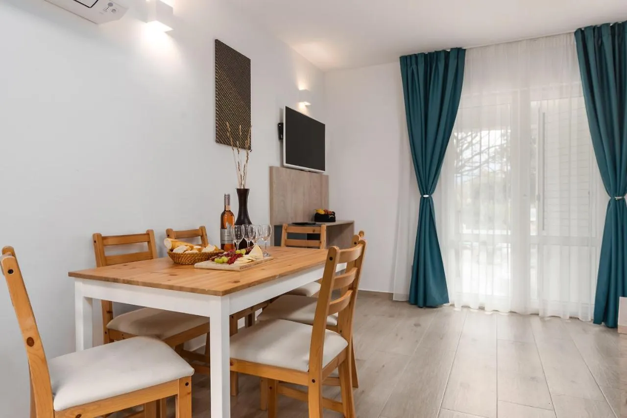 Apartments Grota Porec