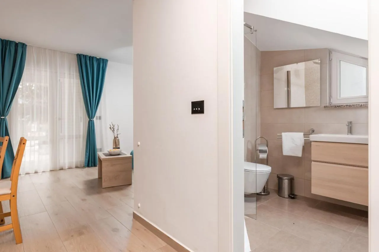 Apartments Grota Porec
