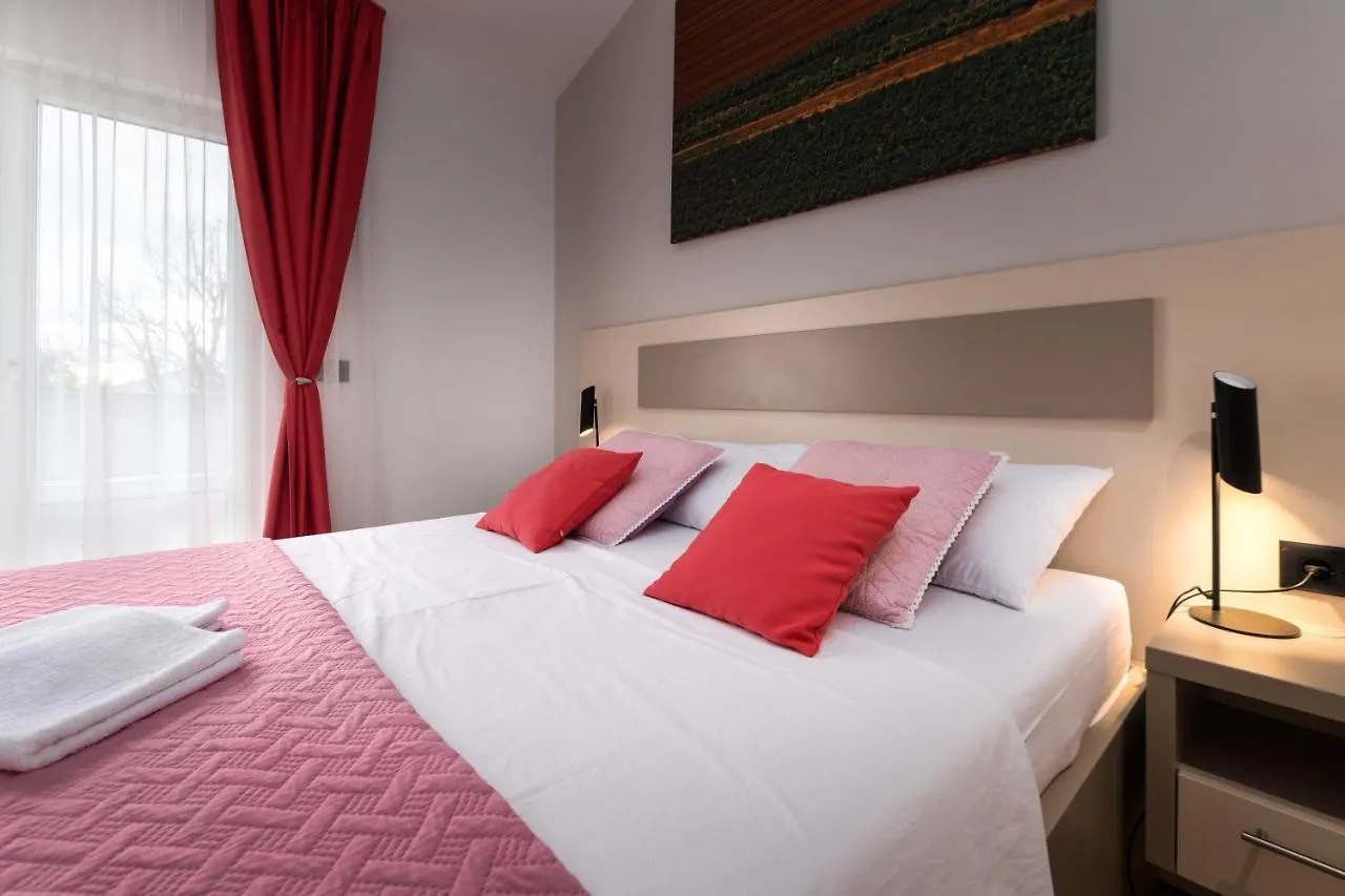 Apartments Grota Porec